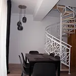 Duplex de lux 4 camere zona Palatul Parlamentului